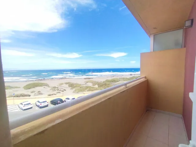 Médano Primera Linea mar. Piso 3 habitaciones con vistas al 
