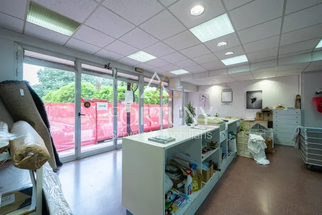 Local comercial 198m² en venta - Mestral — 5