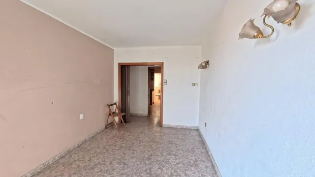 Piso en venta en la zona de Valldaura, con ascensor y balcón — 14