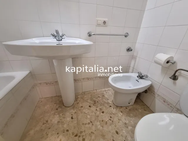 Local comercial chaflan en alquiler en Ontinyent — 7