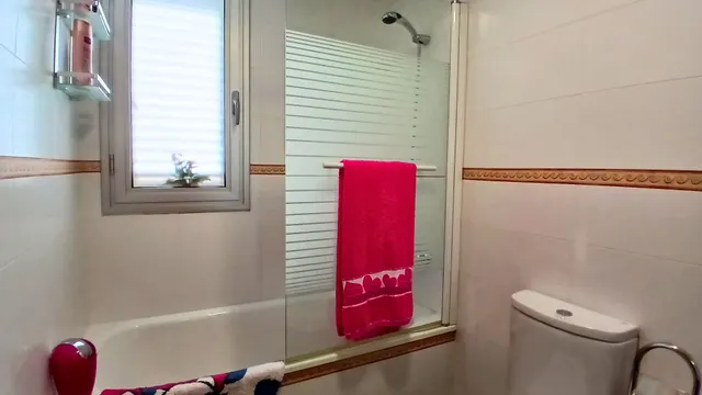 Adosado de 3 habitaciones, jardín, parking privado y gran piscina comunitaria a pocos metros de la Platja de Mont-Roig!! — 28