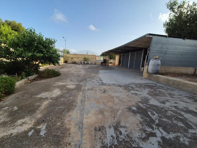 CASA EN EL CAMPO CERCA DEL PUEBLO — 7