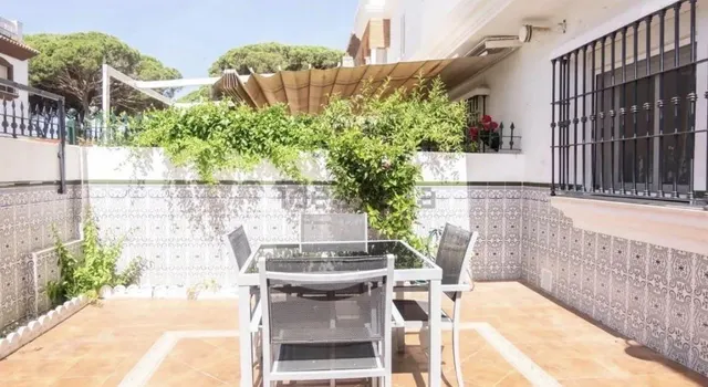 SE VENDE CHALET ADOSADO EN BARBATE ZONA POLI — 20