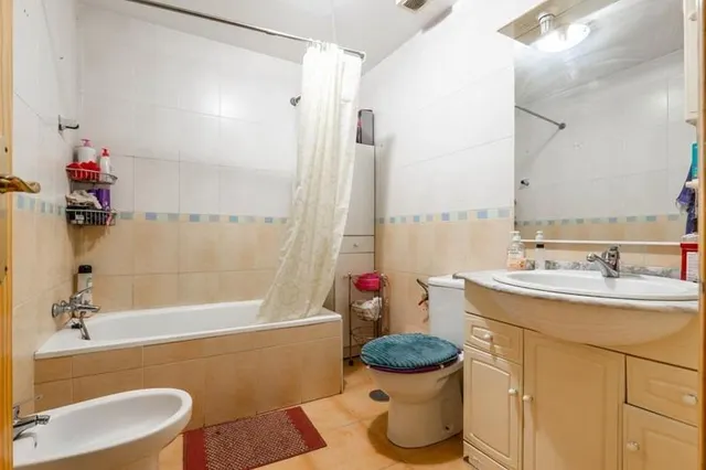 Piso en venta en Calle Santa Lucía — 8