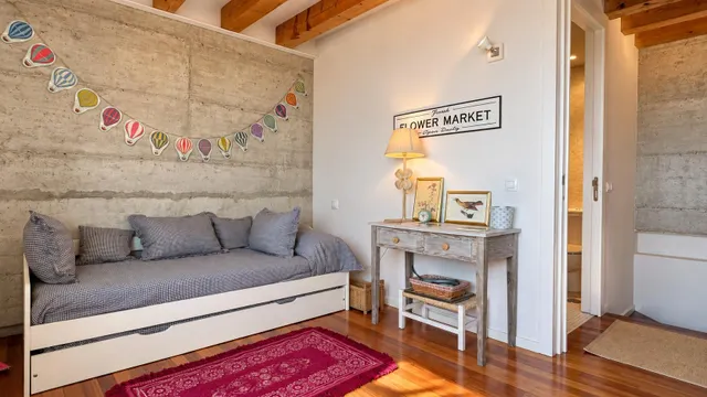 Vivienda con terraza y vistas al mar en canales — 20