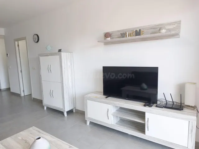 AMPLIO APARTAMENTO DE 3 DORMITORIOS A 600 METROS DE LA PLAYA - foto 3