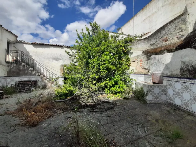 Gran Casa con patio de mas de 200 metros - foto 4
