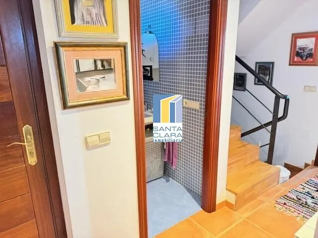 CHALET ADOSADO EN VENTA DE 3 DORMITORIOS, 2 BAÑOS,ASEO,GARAJE Y PATIO EN MORALEJA DEL VINO, ZAMORA. — 8