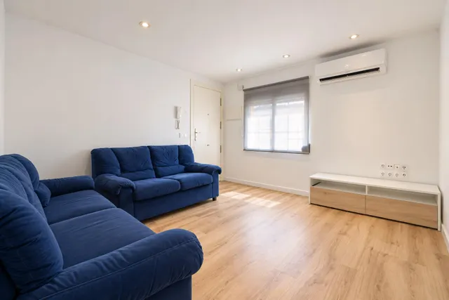 ¡LUMINOSO PISO TOTALMENTE REFORMADO, 100% EXTERIOR Y CON EXCELENTE LUZ NATURAL! — 11