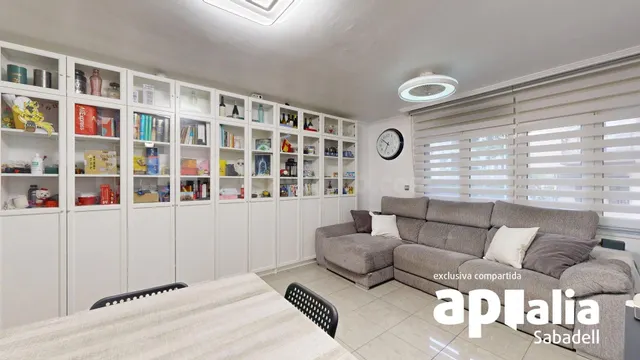 Estupendo Piso en Venta en Barberà del Vallès