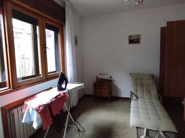 CASA EN VENTA CON AMPLIA FINCA — 44