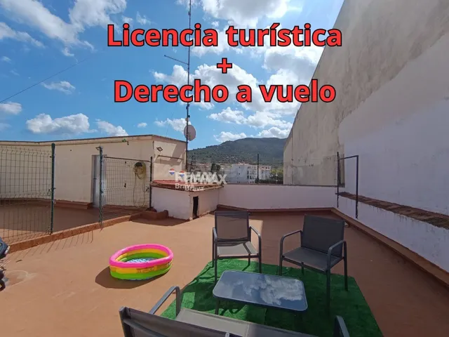 Llançà | La Vila: Inversión con licencia turística y derecho