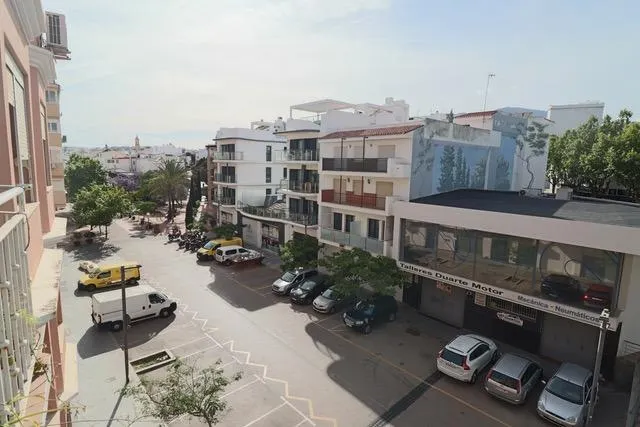 Oportunidad única de vivir junto al mar en una ubicación inmejorable. | CABANILLAS REAL ESTATE — 10
