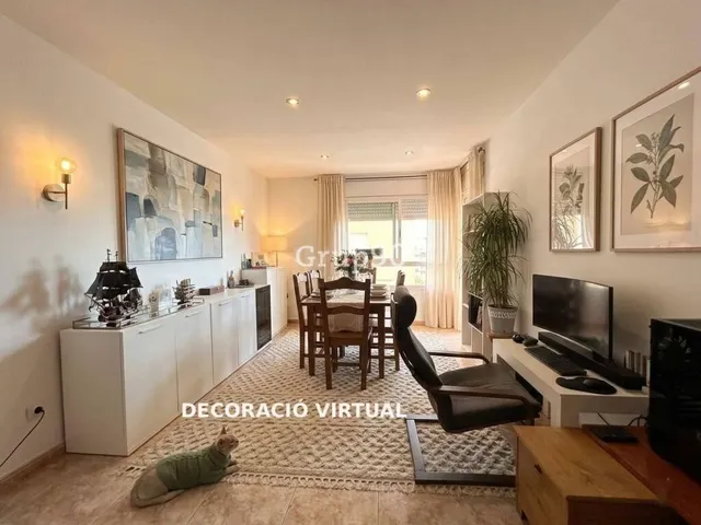 ? Piso en venta en La Bordeta para inversores o para inverti