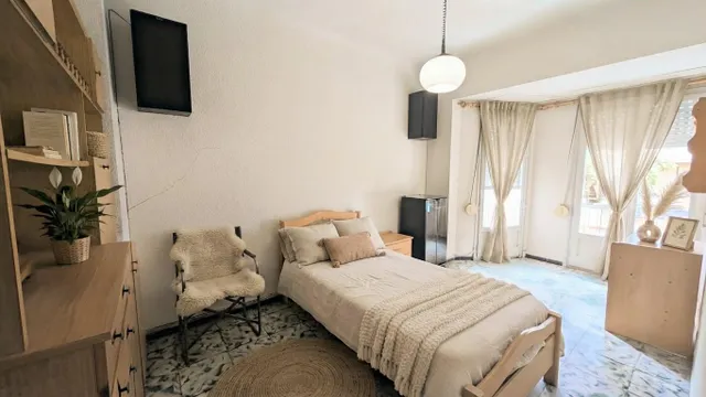 ¡OPORTUNIDAD, PRIMERO REAL, CENTRO DE ELCHE, 80m2, 3 DORMITORIOS DOBLES, 1 BAÑO, AMUEBLADO, 1 PISO POR PLANTA! — 9