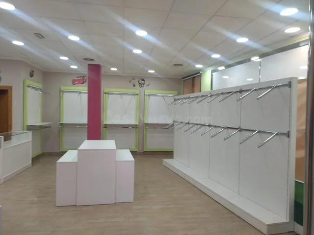 LOCAL COMERCIAL - foto 2