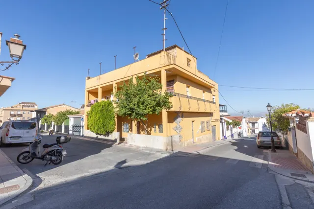 ✨ ¡NUEVA OPORTUNIDAD CON VISTAS INCREÍBLES A GRANADA! ✨ — 36