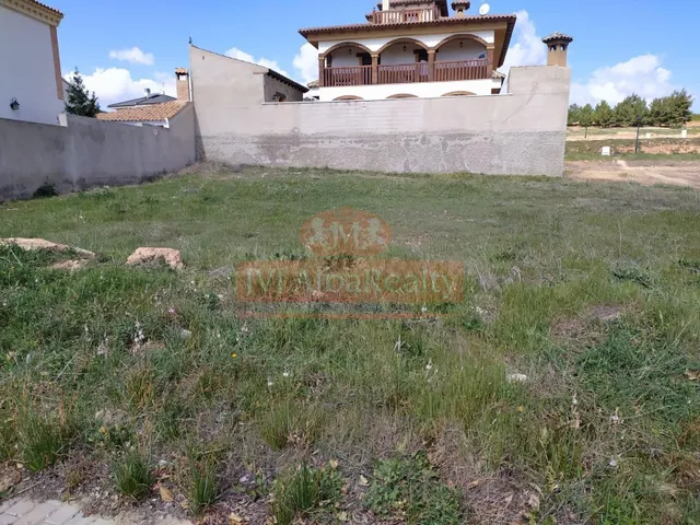 EN VENTA PARCELA URBANA SIN EDIFICAR EN LA LOCALIDAD DE BALA - foto 4