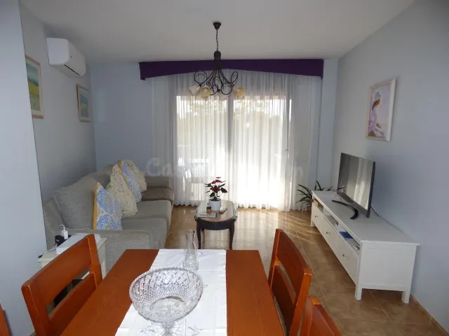 Acogedor Piso en Malgrat de Mar - Ideal para Tu Nuevo Hogar - foto 4