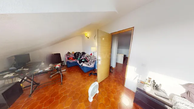 Espectacular Piso en Talamanca de Jarama con Amplia Terraza y Piscina Comunitaria — 24
