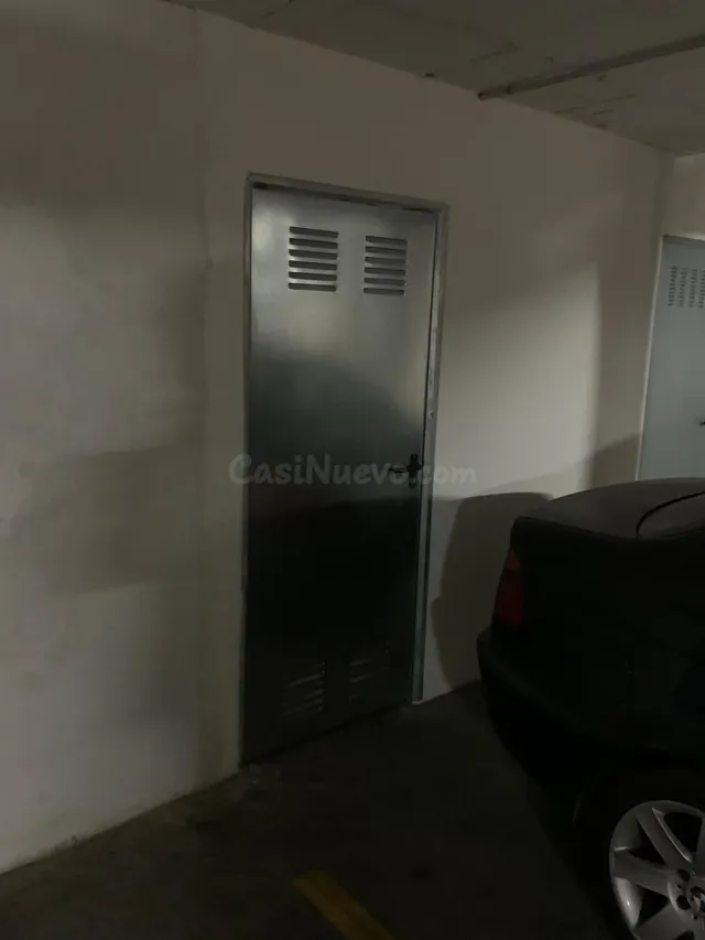 ¡Garaje y trastero en venta junto al Mercadona de El Tablero - foto 3