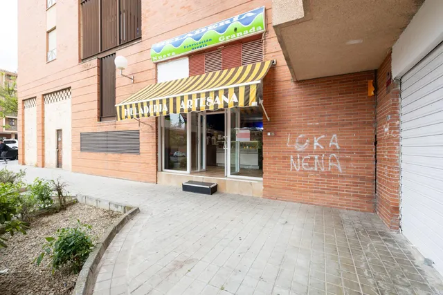 ¡Oportunidad! Se vende local con negocio de heladería en pleno funcionamiento. Parque Nueva Granada — 3