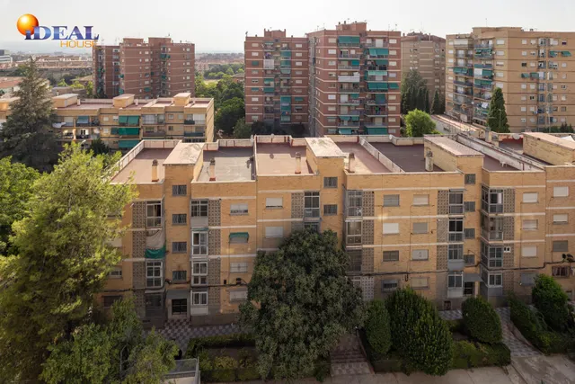 Precioso piso en Luz Casanova de Granada — 39