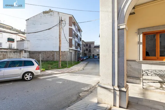 LOCAL JUNTO AYUNTAMIENTO DE ALBOLOTE — 6