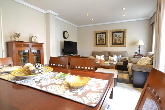 Espectacular piso de 5 habitaciones, garaje, terraza... junto Av. Aeropuerto y Vista Alegre!!! — 7