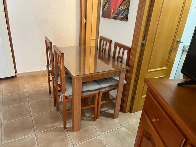 Acogedor apartamento con terraza junto a la playa - foto 3