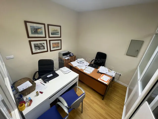 SE VENDE ESTUDIO EN VILLEGAS Y MARMOLEJO - foto 4