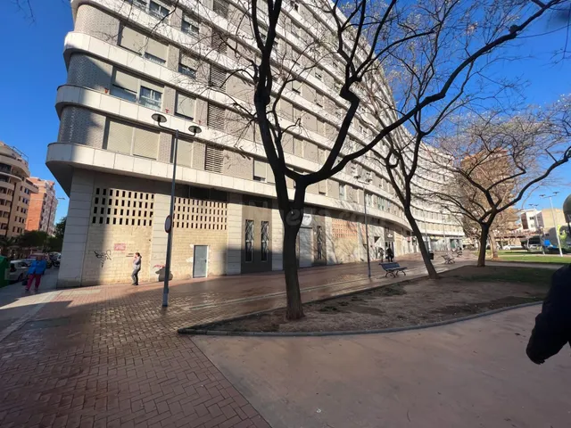 Local comercial en zona sur de Castellón a la venta o en alq