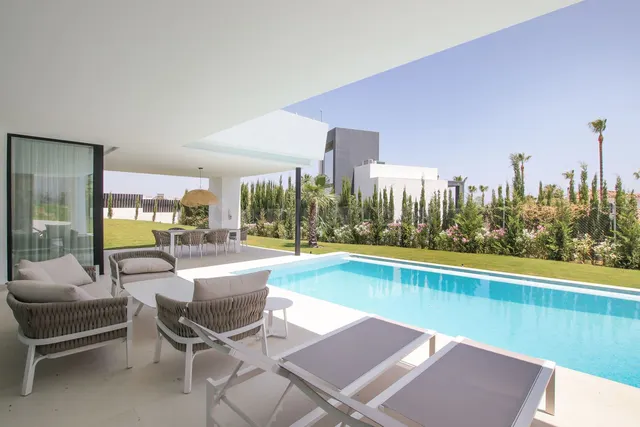 Chalet 4 habitaciones 424m² en venta - Costa Del Sol - foto 3