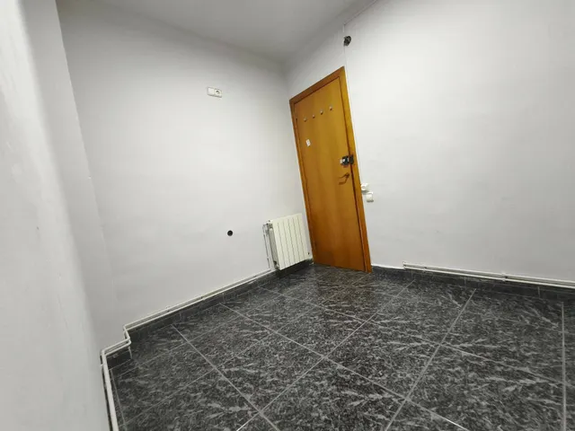 Piso de 3 habitaciones en la teixonera , muy soleado y bien equipado — 14