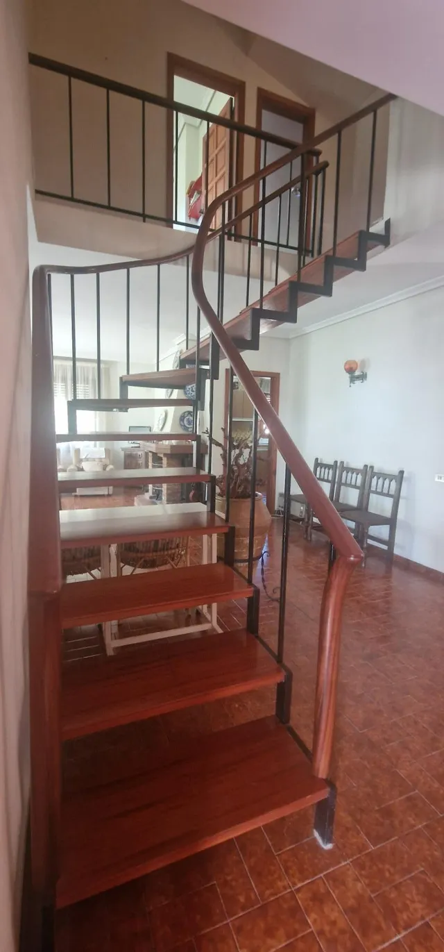 Chalet en Urbanización Monte Cristina — 25