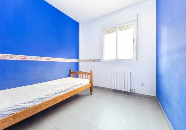 Piso de 3 dormitorios y 2 baños, con cochera. VIVIENDA DE VPO, junto al Parque de Bomberos. — 19