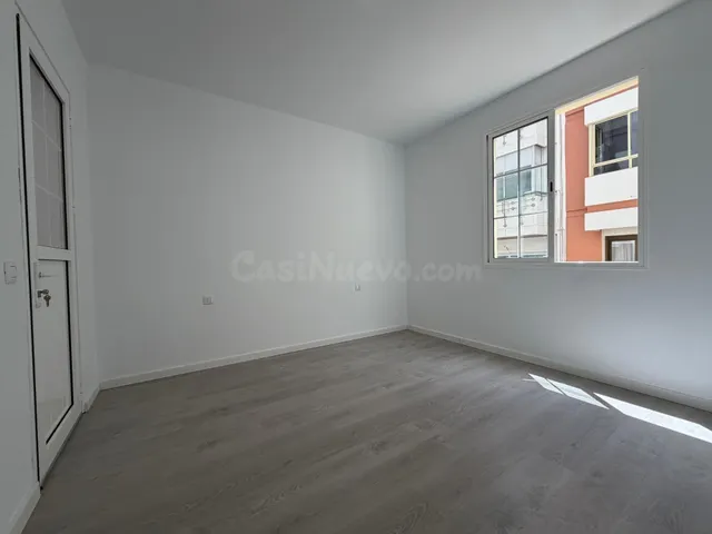 Estupendo piso luminoso en Calle Porlier - foto 4