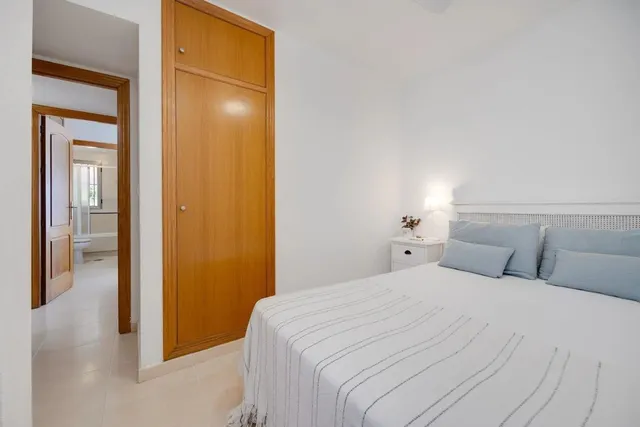 APARTAMENTO DE 3 DORMITORIOS 2 BAÑOS EN TORREVIEJA (PLAYA DEL CURA) — 30