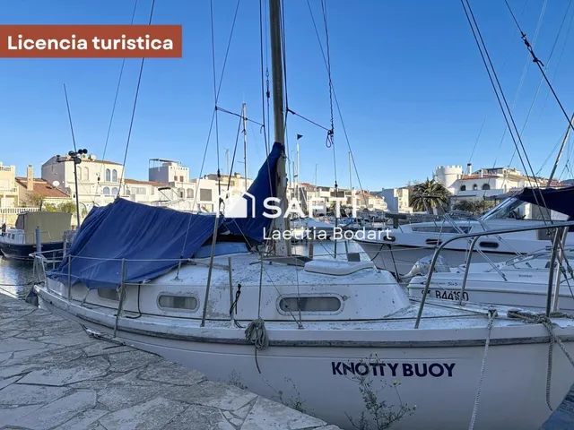 Piso con terraza, licencia turística  Empuriabrava — 24
