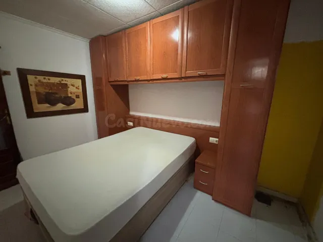 Casa de planta baja para reformar con jardín y patio en San Luis- Torrevieja — 4