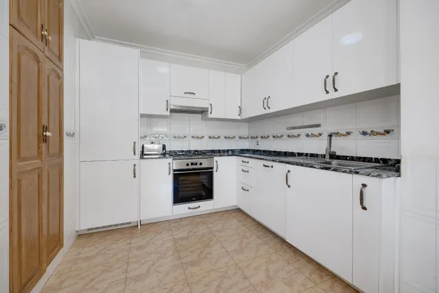 ADOSADO DE 3 DORMITORIOS Y 2 BAÑOS EN ORIHUELA COSTA (EL GALÁN) — 4