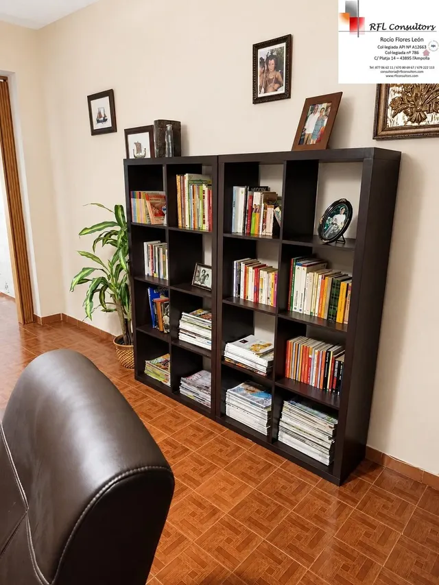 GRAN APARTAMENTO EN PLENO CENTRO DE LA POBLACIÓN — 9