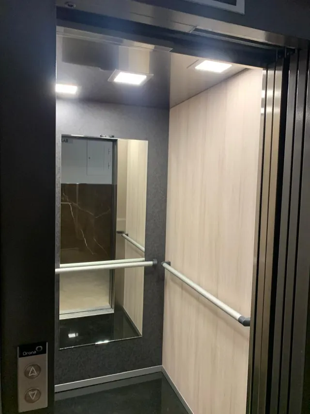 Apartamento 1 habitación 54m² en venta - Estacion de autobuses — 18