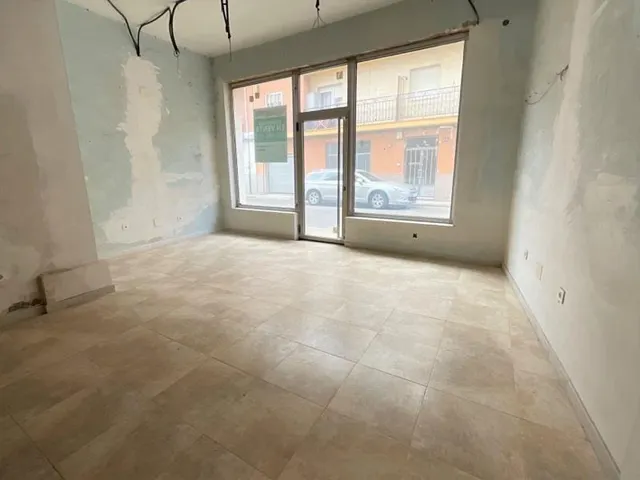 LOCAL COMERCIAL EN ASTORGA — 16