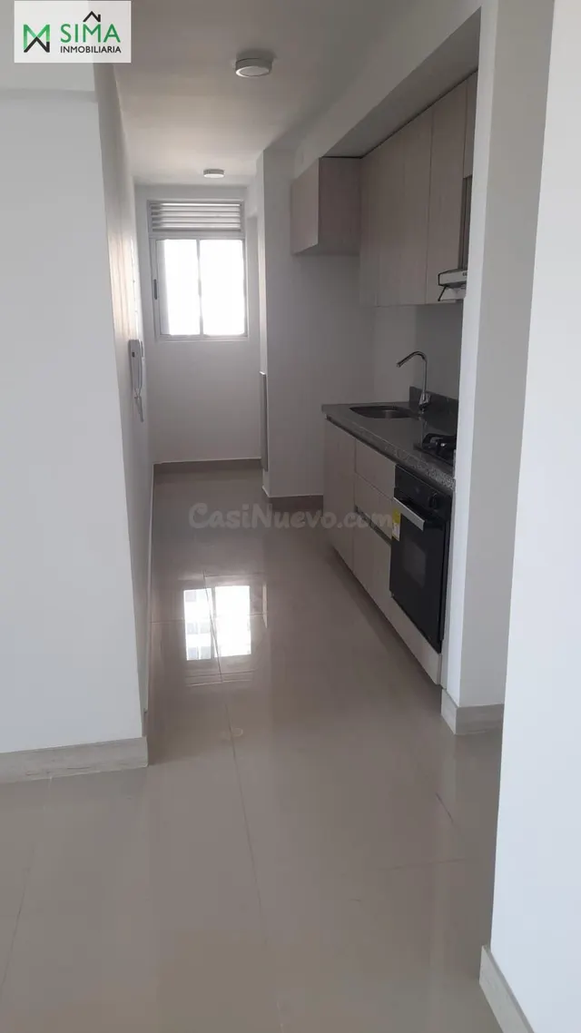 SE VENDE HERMOSO APARTAMENTO EN MANGA - foto 4