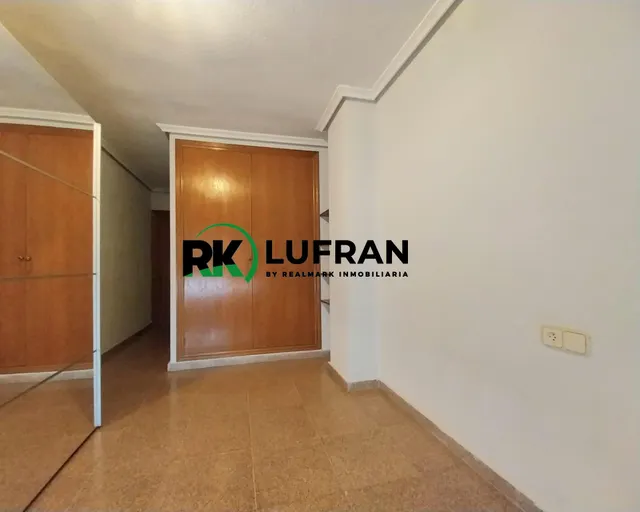 PISO EN VENTA EN ALICANTE - ZONA RENFE- SAN BLAS - ENSANCHE — 36