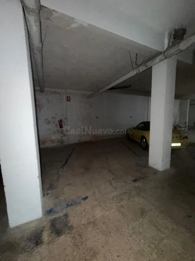 Venta Plaza de Garaje para coche pequeño