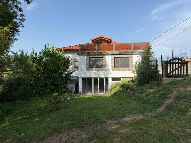 Chalet en Santa María de Cayón — 26