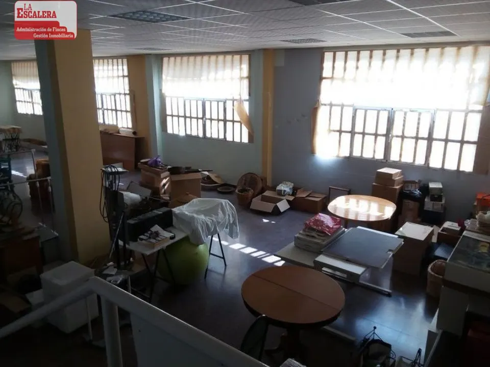 LOCAL TODO EXTERIOR EN IBI. 150M2. CALLE MUY TRANSITADA
