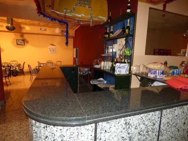 CAFETERIA DISCOTECA EN SAGRAJAS TOTALMENTE ACONDICIONADA DE 300MTRS — 12